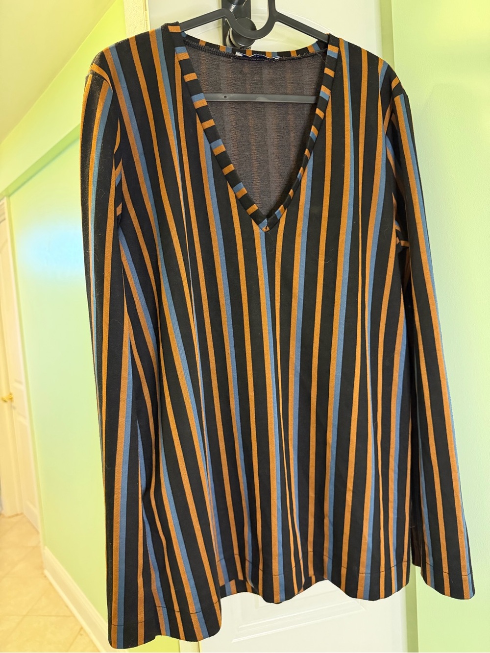 Zara Trafaluc Black Rust Blue Vertical Stripe V-Neck Top - L